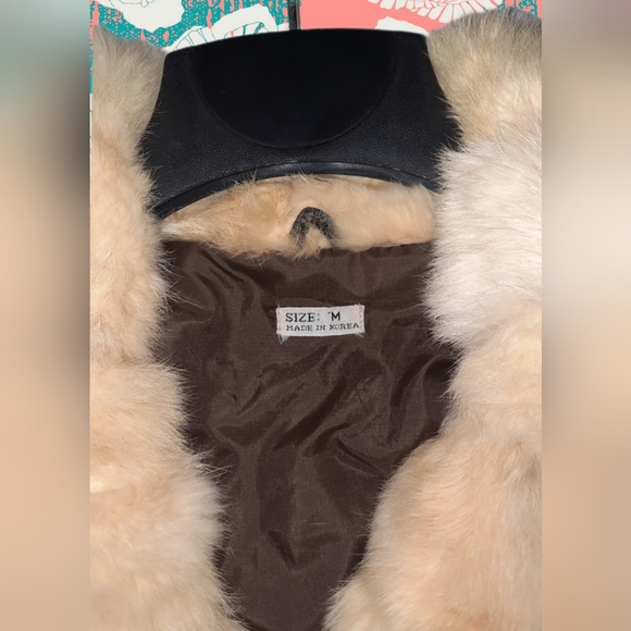 100% Rabbit Fur Coat - Picture 3 of 5